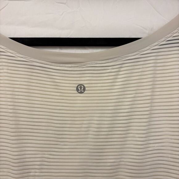 Lululemon Lean In Long Sleeve Striped Sheer Mesh Top Size 8 Green White FLAW - Picture 6 of 7